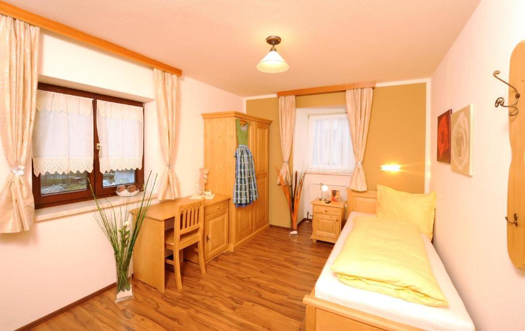 Hotel-Restaurant Kirchenwirt Aigen Aigen im Ennstal Szoba fotó