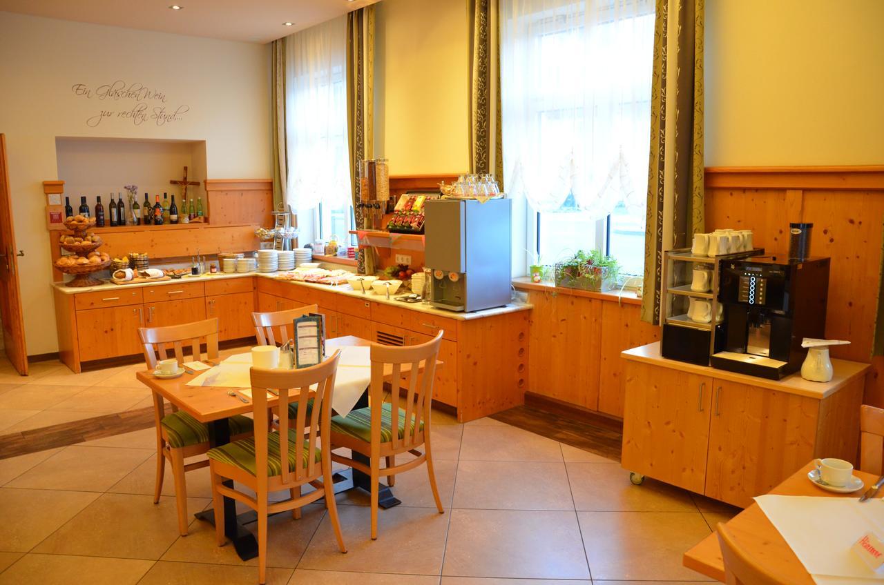 Hotel-Restaurant Kirchenwirt Aigen Aigen im Ennstal Kültér fotó