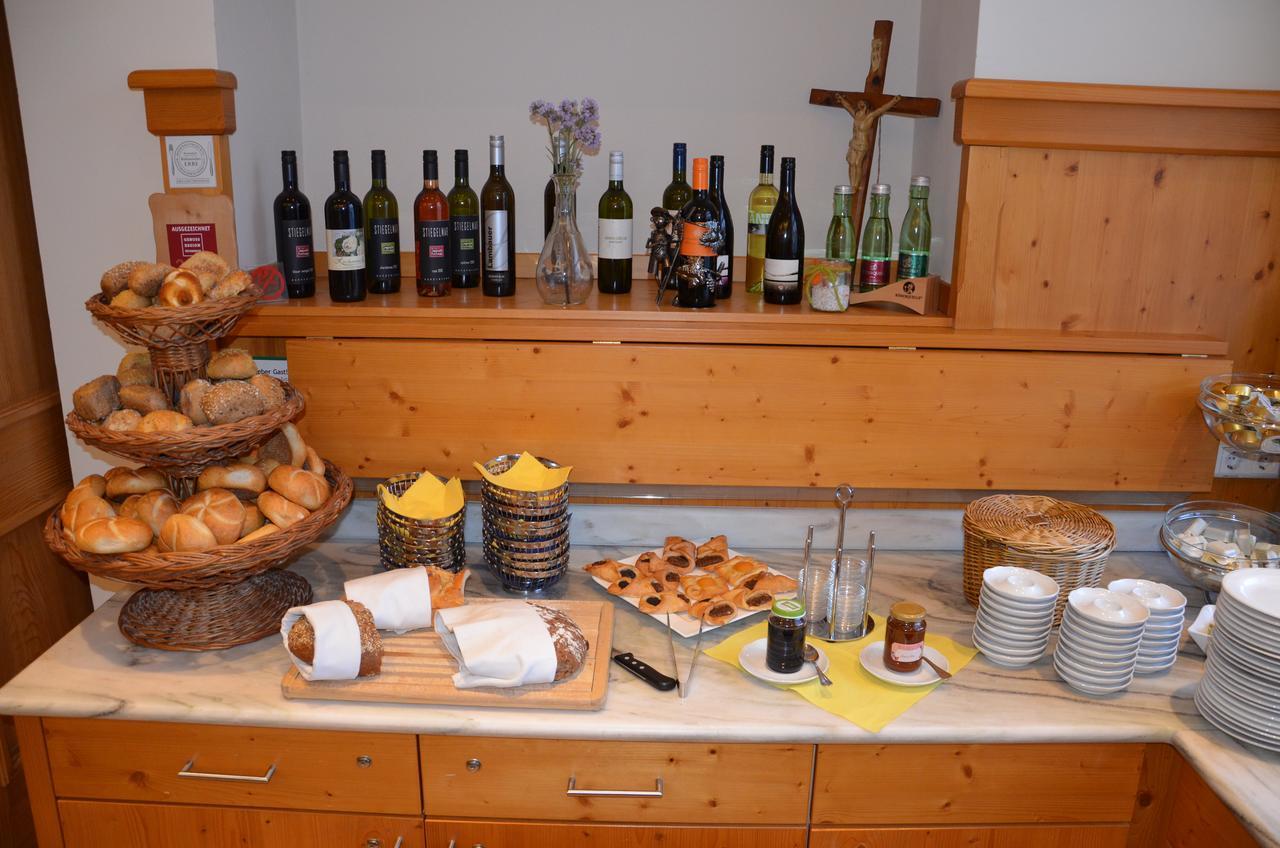 Hotel-Restaurant Kirchenwirt Aigen Aigen im Ennstal Kültér fotó